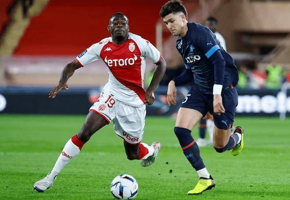 梅斯战平对手，继续领跑法甲降级区的简单介绍