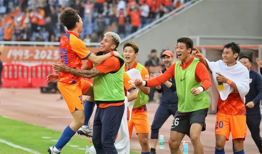 强队对抗!顶级球员迎来激烈较量视频