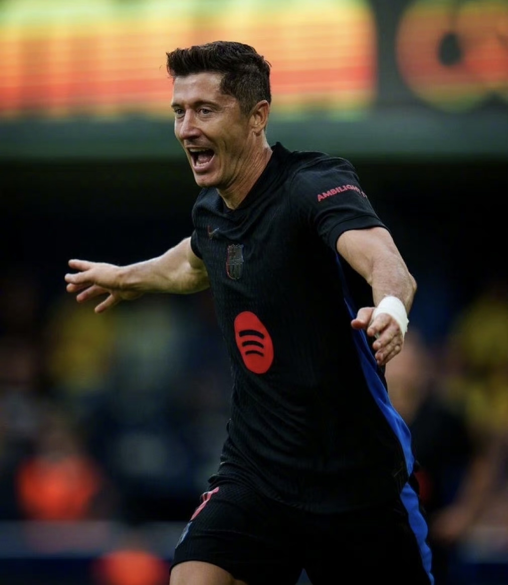 瓦拉多利德客场大胜比利亚雷亚尔，逆袭球队的简单介绍